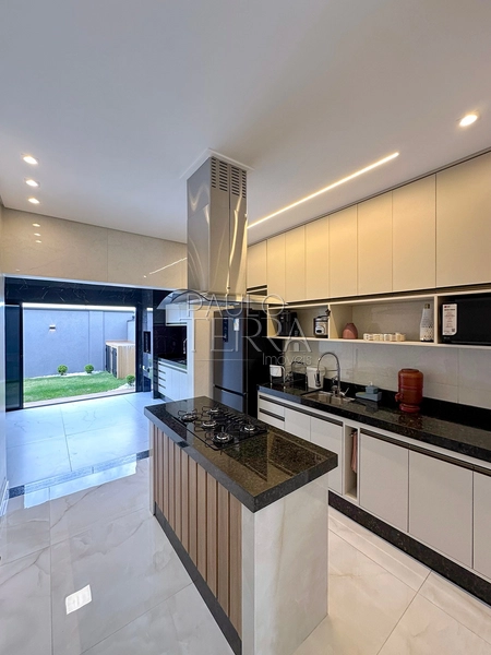 Casa térrea com piscina e quintal à venda no Condomínio Pérola do Vale em Tremembé | 3 quartos (1 suíte): 10ª foto da galeria de imagens do imóvel