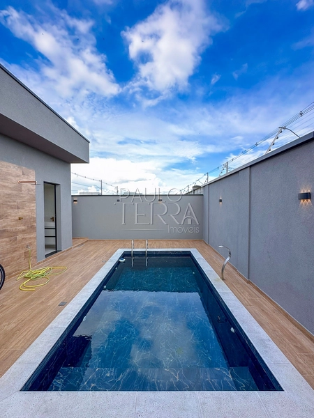 Casa térrea com piscina e quintal à venda no Condomínio Pérola do Vale em Tremembé | 3 quartos (1 suíte): 19ª foto da galeria de imagens do imóvel