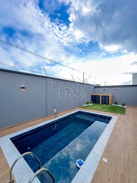 Casa térrea com piscina e quintal à venda no Condomínio Pérola do Vale em Tremembé | 3 quartos (1 suíte): 25ª foto da galeria de imagens do imóvel