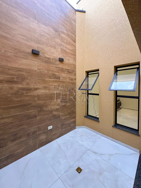 Casa térrea com piscina e quintal à venda no Condomínio Pérola do Vale em Tremembé | 3 quartos (1 suíte): 43ª foto da galeria de imagens do imóvel