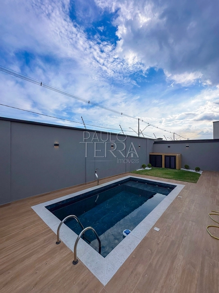 Casa térrea com piscina e quintal à venda no Condomínio Pérola do Vale em Tremembé | 3 quartos (1 suíte): 24ª foto da galeria de imagens do imóvel