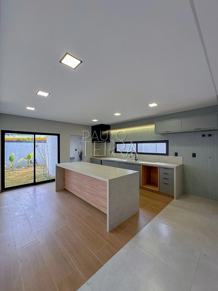 Casa à Venda no Condomínio Pontal da Amizade Taubaté | 3 Suítes, Área Gourmet Integrada e Quintal Amplo: 7ª foto da galeria de imagens do imóvel