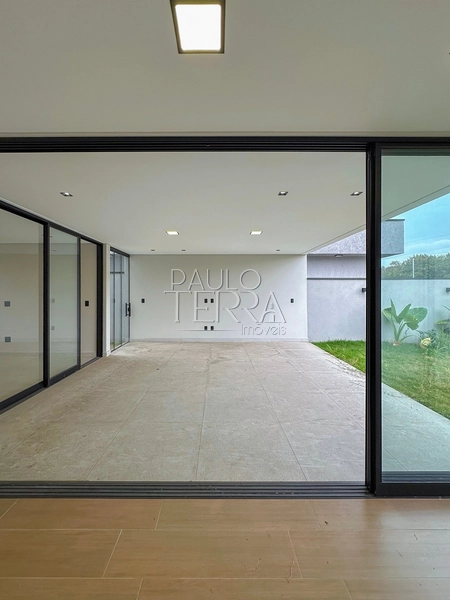 Casa à Venda no Condomínio Pontal da Amizade Taubaté | 3 Suítes, Área Gourmet Integrada e Quintal Amplo: 15ª foto da galeria de imagens do imóvel