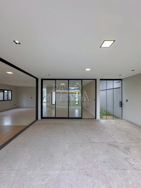 Casa à Venda no Condomínio Pontal da Amizade Taubaté | 3 Suítes, Área Gourmet Integrada e Quintal Amplo: 23ª foto da galeria de imagens do imóvel