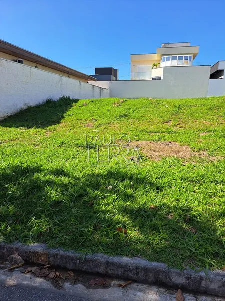 Terreno plano a venda no condomínio Ouroville em Taubaté SP: 2ª foto da galeria de imagens do imóvel