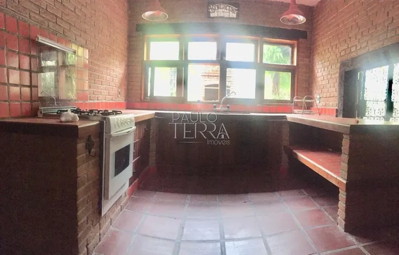 Casa térrea frente para o lago - Condomínio Chacaras Cataguá -Taubaté: 10ª foto da galeria de imagens do imóvel