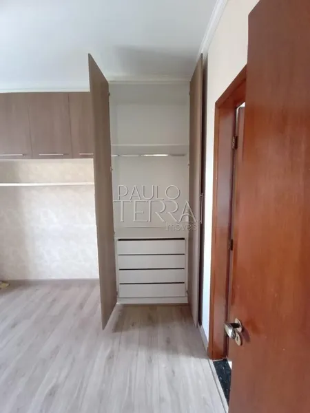 Apartamento para alugar 3 dormitórios com armários planejados e sacada: 12ª foto da galeria de imagens do imóvel