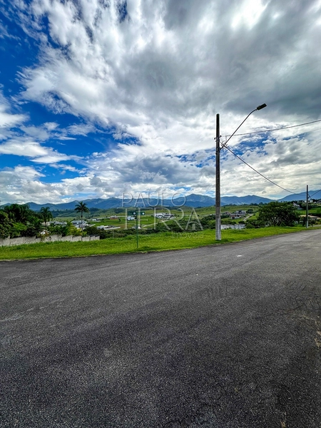 Terreno à Venda no Condomínio Village da Serra em Tremembé | 1.681 m² | Vista para Serra da Mantiqueira: 13ª foto da galeria de imagens do imóvel