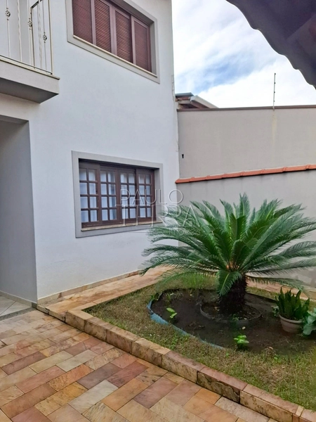 Sobrado à venda no bairro Vila São José em Taubaté | 3 dormitórios (1 suíte) e área gourmet : 33ª foto da galeria de imagens do imóvel