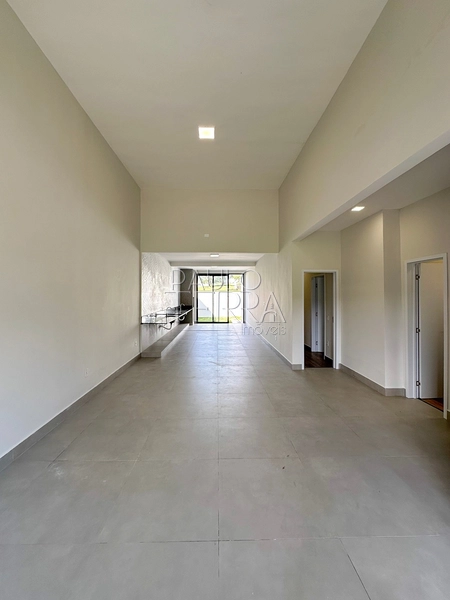Casa nova em condomínio completo em Taubaté | 3 quartos, área gourmet e quintal gramado: 10ª foto da galeria de imagens do imóvel