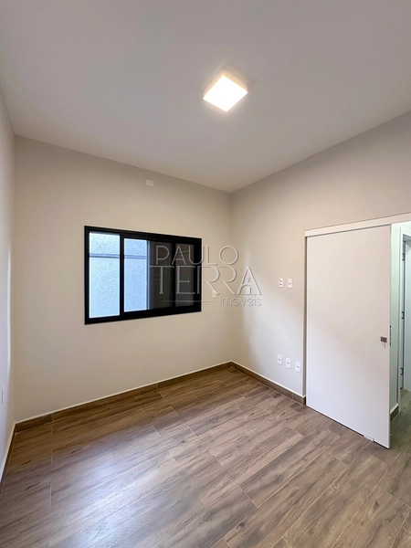 Casa nova em condomínio completo em Taubaté | 3 quartos, área gourmet e quintal gramado: 46ª foto da galeria de imagens do imóvel