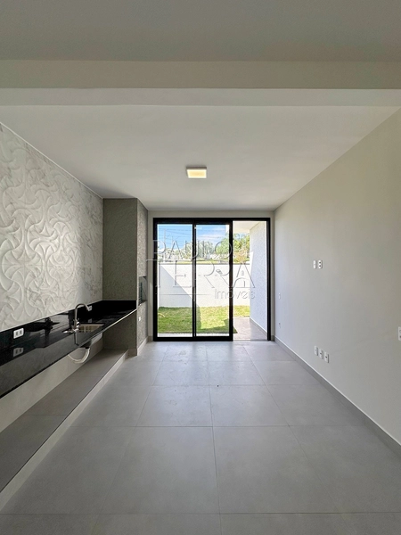 Casa nova em condomínio completo em Taubaté | 3 quartos, área gourmet e quintal gramado: 14ª foto da galeria de imagens do imóvel