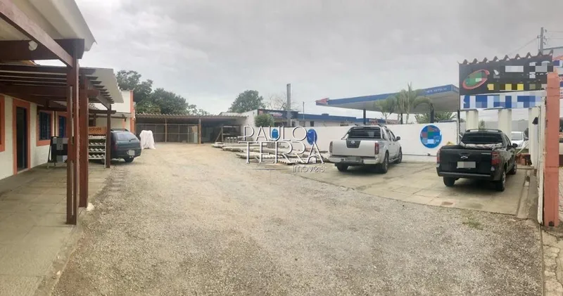 Imóvel comercial com frente para avenida movimentada em Taubaté SP: 4ª foto da galeria de imagens do imóvel