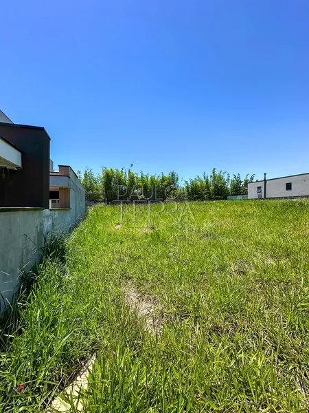 Terreno à Venda no Condomínio Village da Serra – Tremembé/SP: 5ª foto da galeria de imagens do imóvel