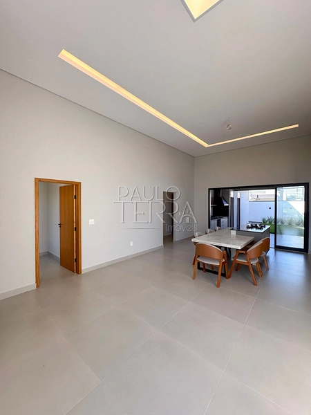 Casa térrea moderna à venda em Tremembé no Condomínio Pérola do Vale | 3 Suítes, Área Gourmet, Escritório, Quintal e Planejados: 48ª foto da galeria de imagens do imóvel
