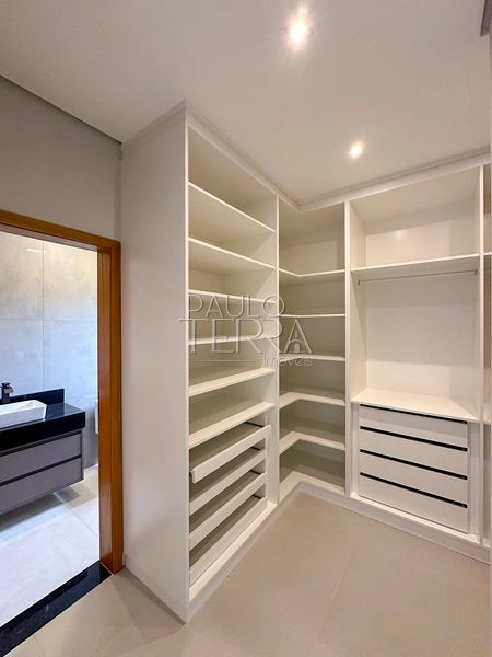 Casa à Venda em Condomínio Fechado em Tremembé | Pérola do Vale | 3 Suítes, Escritório, Área Gourmet, Planejados e Quintal Grande: 46ª foto da galeria de imagens do imóvel