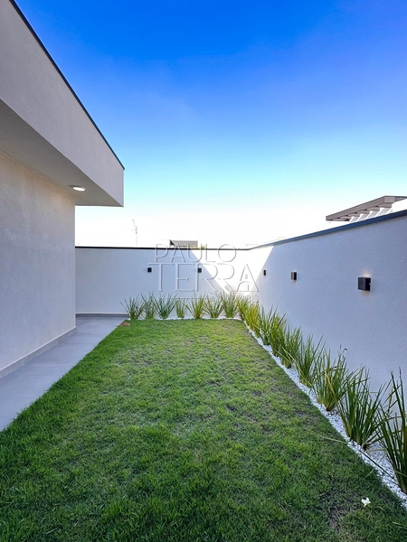 Casa térrea moderna à venda em Tremembé no Condomínio Pérola do Vale | 3 Suítes, Área Gourmet, Escritório, Quintal e Planejados: 12ª foto da galeria de imagens do imóvel