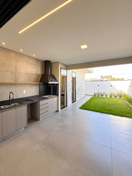 Casa térrea moderna à venda em Tremembé no Condomínio Pérola do Vale | 3 Suítes, Área Gourmet, Escritório, Quintal e Planejados: 8ª foto da galeria de imagens do imóvel