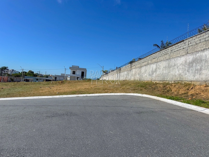Terreno à venda no Condomínio Colinas do Sol em Tremembé | 250 m², plano e vista para serra: 7ª foto da galeria de imagens do imóvel