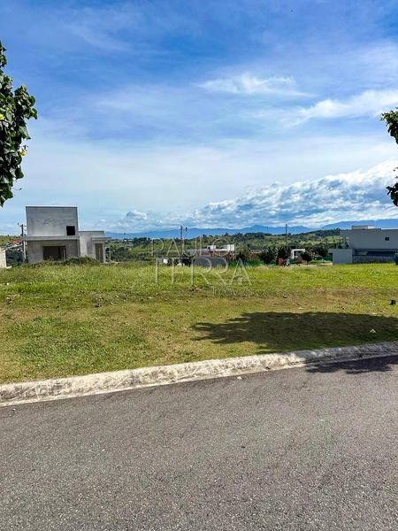 Terreno plano à Venda no Cyrela Landscape Taubaté | 307 m² | Rua plana: 3ª foto da galeria de imagens do imóvel