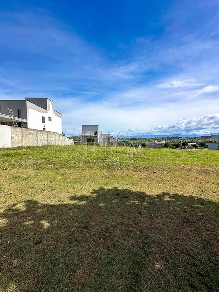 Terreno plano à Venda no Cyrela Landscape Taubaté | 307 m² | Rua plana: 6ª foto da galeria de imagens do imóvel