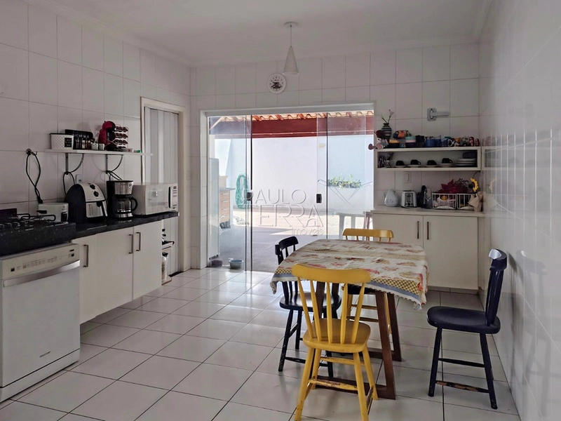 Casa térrea com 4 suítes à venda no Condomínio Taubaté Village em Taubaté, com piscina, área gourmet e excelente planta: 67ª foto da galeria de imagens do imóvel