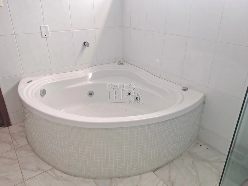 Casa térrea com 4 suítes à venda no Condomínio Taubaté Village em Taubaté, com piscina, área gourmet e excelente planta: 56ª foto da galeria de imagens do imóvel