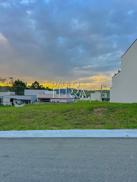 Terreno plano 250 m2 em Condomínio com área de lazer - Taubaté/SP: 3ª foto da galeria de imagens do imóvel