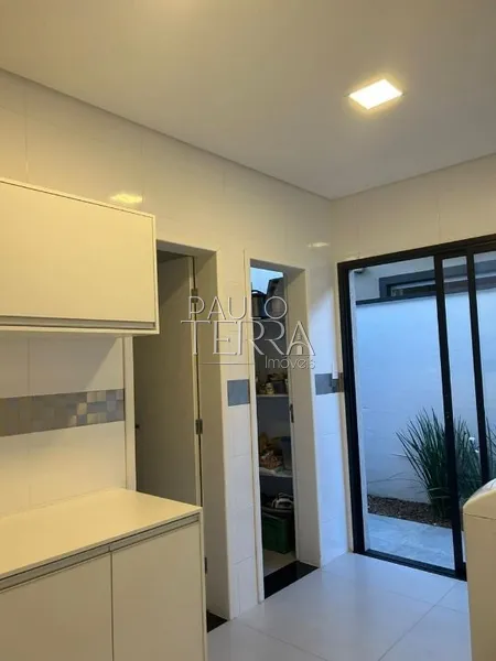 Sobrado no condomínio Taubaté Village, com piscina e armários: 21ª foto da galeria de imagens do imóvel