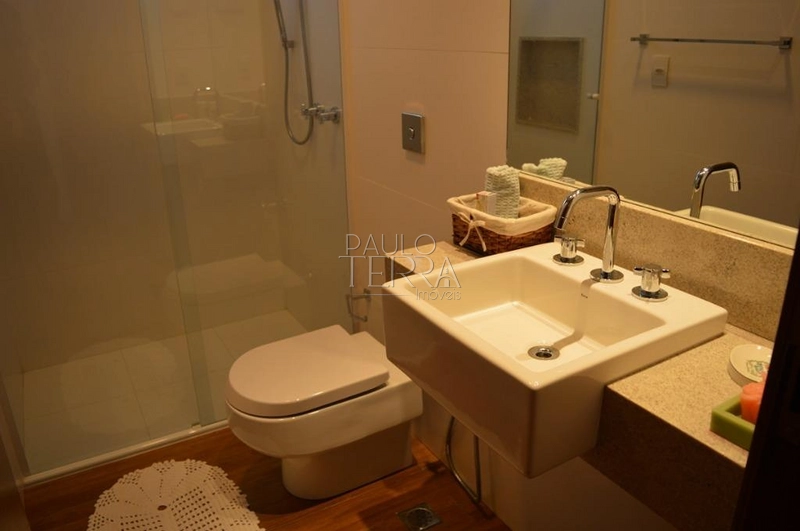 Sobrado de Alto Padrão à Venda no Taubaté Village | 4 Suítes, Escritório, Piscina e Área Gourmet: 59ª foto da galeria de imagens do imóvel