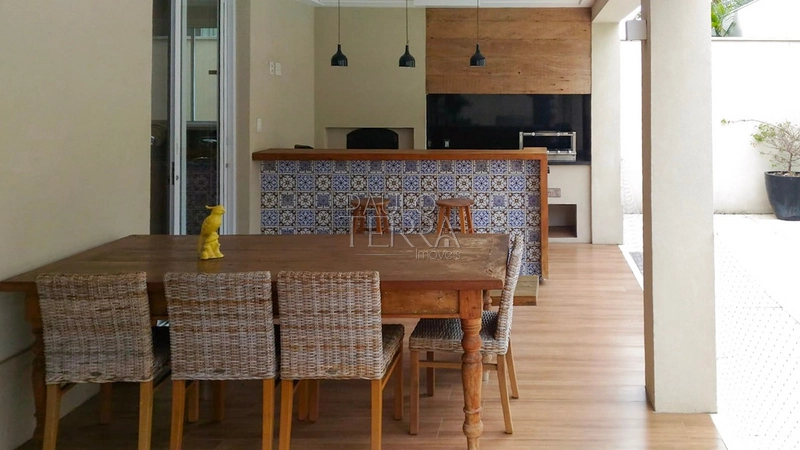 Sobrado de Alto Padrão à Venda no Taubaté Village | 4 Suítes, Escritório, Piscina e Área Gourmet: 21ª foto da galeria de imagens do imóvel