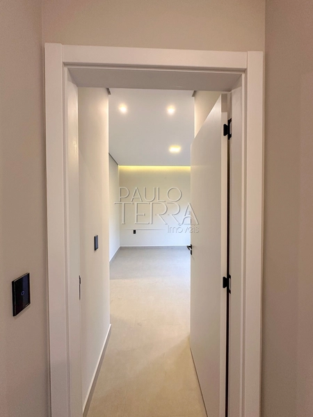 Casa térrea nova à venda no Condomínio Ouroville em Taubaté | 3 suítes, escritório, área gourmet e quintal preparado para piscina.: 48ª foto da galeria de imagens do imóvel