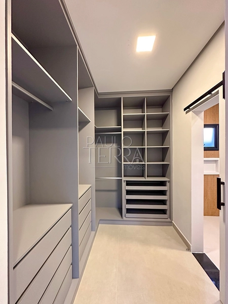 Casa térrea nova à venda no Condomínio Ouroville em Taubaté | 3 suítes, escritório, área gourmet e quintal preparado para piscina.: 52ª foto da galeria de imagens do imóvel