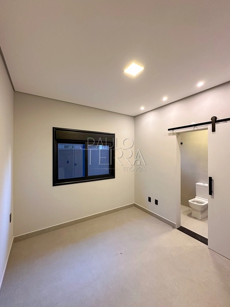 Casa térrea nova à venda no Condomínio Ouroville em Taubaté | 3 suítes, escritório, área gourmet e quintal preparado para piscina.: 37ª foto da galeria de imagens do imóvel