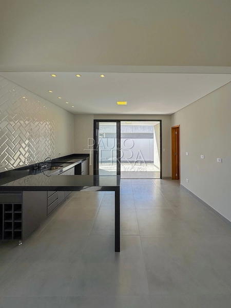 Casa térrea com escritório e 3 suítes. Condomínio fechado em Taubaté SP: 7ª foto da galeria de imagens do imóvel