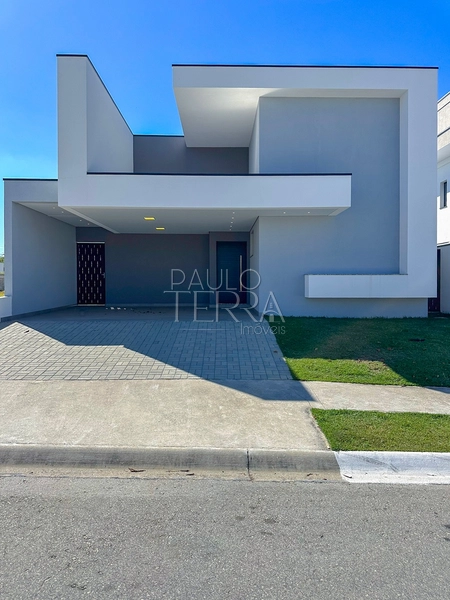 Casa térrea com escritório e 3 suítes. Condomínio fechado em Taubaté SP: 2ª foto da galeria de imagens do imóvel