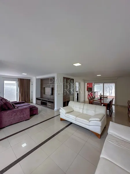 Sobrado com 3 Suítes e Área Gourmet à Venda em Condomínio em Tremembé/SP | Parque dos Pássaros: 6ª foto da galeria de imagens do imóvel