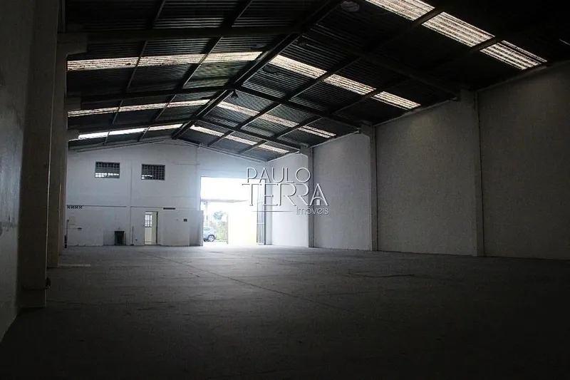 Galpão para alugar com 500 m2 em Taubaté SP fácil acesso rodovia Dutra: 3ª foto da galeria de imagens do imóvel
