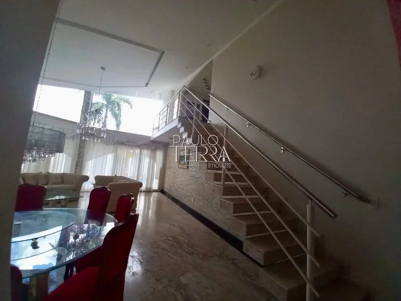 Sobrado alto padrão, 3 suítes e piscina - Condomínio Taubaté Village: 12ª foto da galeria de imagens do imóvel