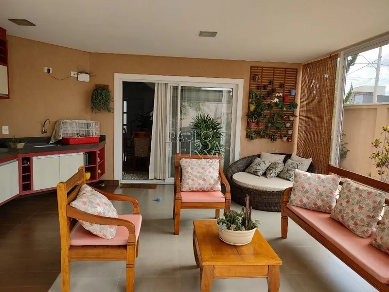 Casa 4 quartos, com edícula e piscina. Condomínio Green Park - Taubaté: 7ª foto da galeria de imagens do imóvel