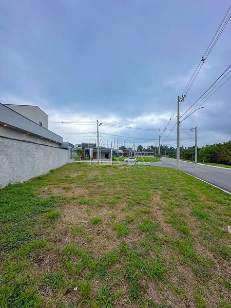 Terreno de esquina à venda no Condomínio Colinas do Sol, em Tremembé: 18ª foto da galeria de imagens do imóvel
