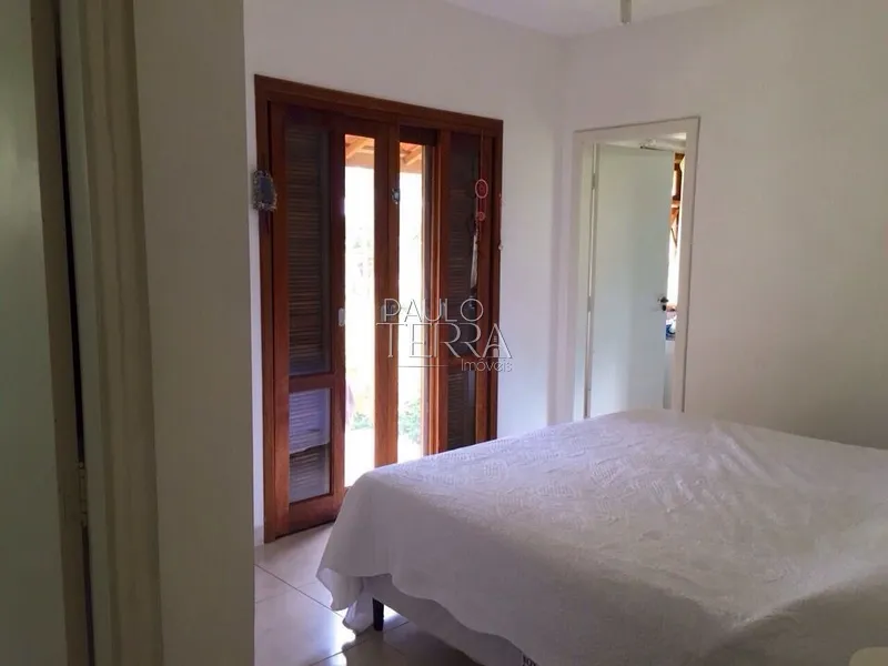 Casa térrea no condomínio Chácaras Catagua em Taubaté SP: 15ª foto da galeria de imagens do imóvel
