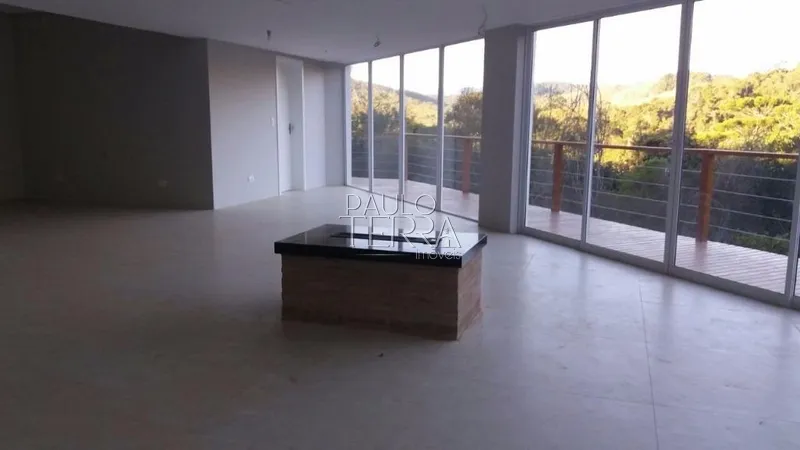 Sobrado no Residencial Parque da Mantiqueira - Santo Antônio do Pinhal: 12ª foto da galeria de imagens do imóvel