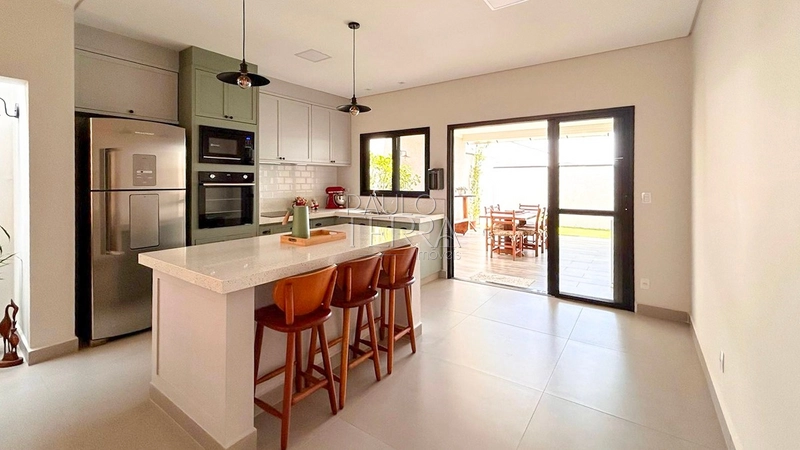 Casa no Condomínio Pérola do Vale | 3 quartos, Área Gourmet, Quintal e Energia Fotovoltaica: 6ª foto da galeria de imagens do imóvel