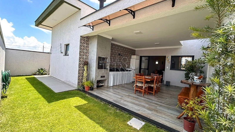 Casa no Condomínio Pérola do Vale | 3 quartos, Área Gourmet, Quintal e Energia Fotovoltaica: 8ª foto da galeria de imagens do imóvel