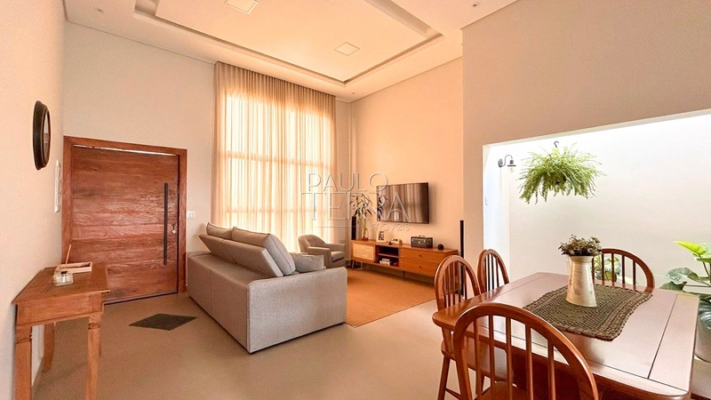 Casa no Condomínio Pérola do Vale | 3 quartos, Área Gourmet, Quintal e Energia Fotovoltaica: 4ª foto da galeria de imagens do imóvel