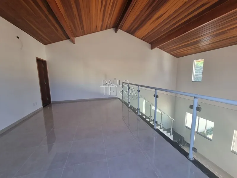 Casa térrea com mezanino, 3 dormitórios e quintal. Condomínio fechado: 49ª foto da galeria de imagens do imóvel