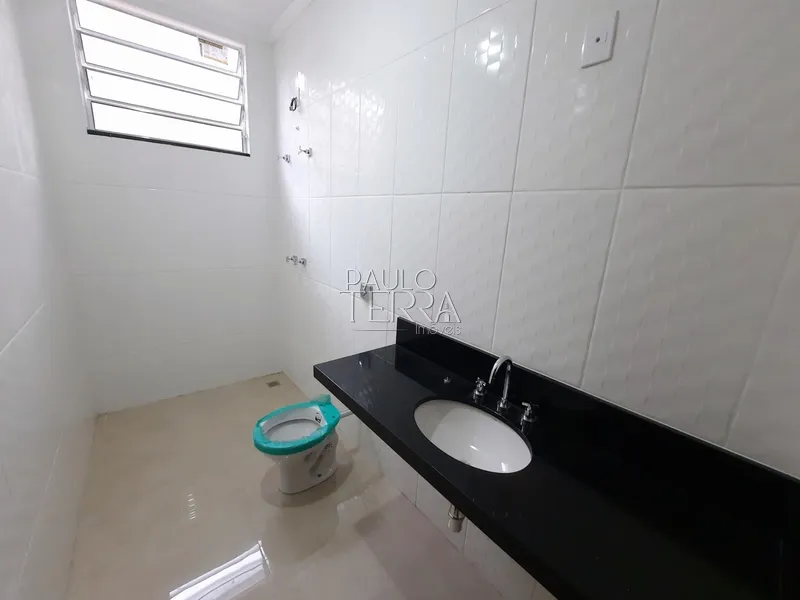 Casa térrea com mezanino, 3 dormitórios e quintal. Condomínio fechado: 8ª foto da galeria de imagens do imóvel