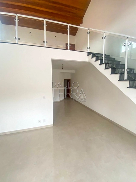 Casa à venda no Condomínio Parque Esperança em Taubaté | 3 dormitórios, quintal e mezanino: 3ª foto da galeria de imagens do imóvel