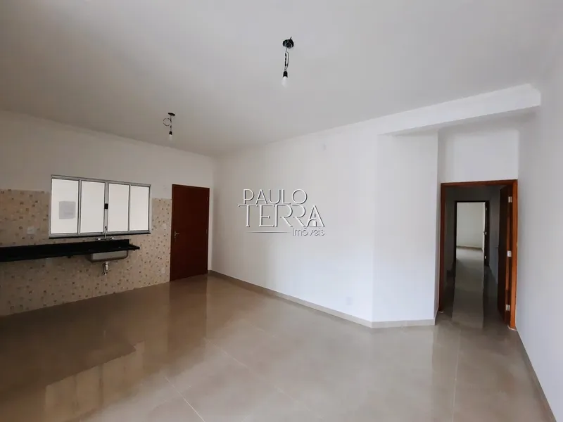Casa térrea com mezanino, 3 dormitórios e quintal. Condomínio fechado: 4ª foto da galeria de imagens do imóvel